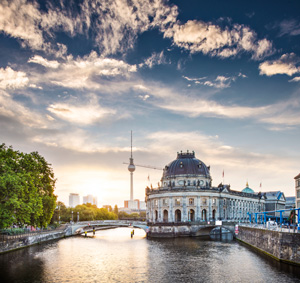 kulturelle Hotspots von Berlin beim Sommerfest erkunden