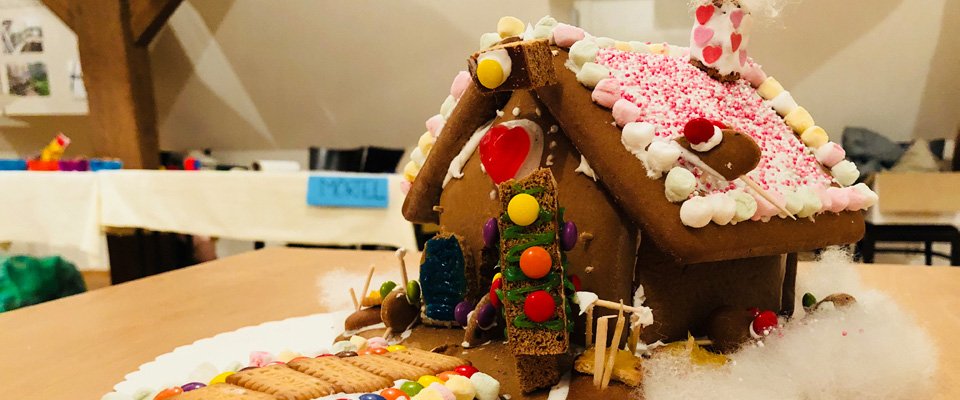 lebkuchen-haus-bau indoor 11