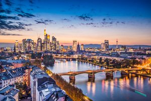 Betriebsausflug in Frankfurt durchführen