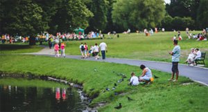 Outdoorveranstaltungen in der Natur verbringen