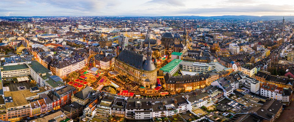 Weihnachtsfeier in Aachen: Unsere Ideen für Ihr Fest