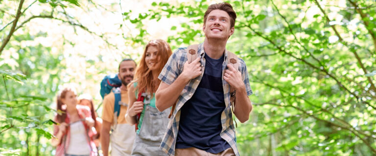 Wandern als Teamevent: Ideen zum Erlebniswandern für Firmen.