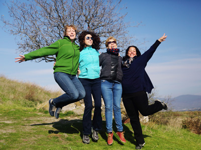 Spass mit den Kollegen beim wandern haben